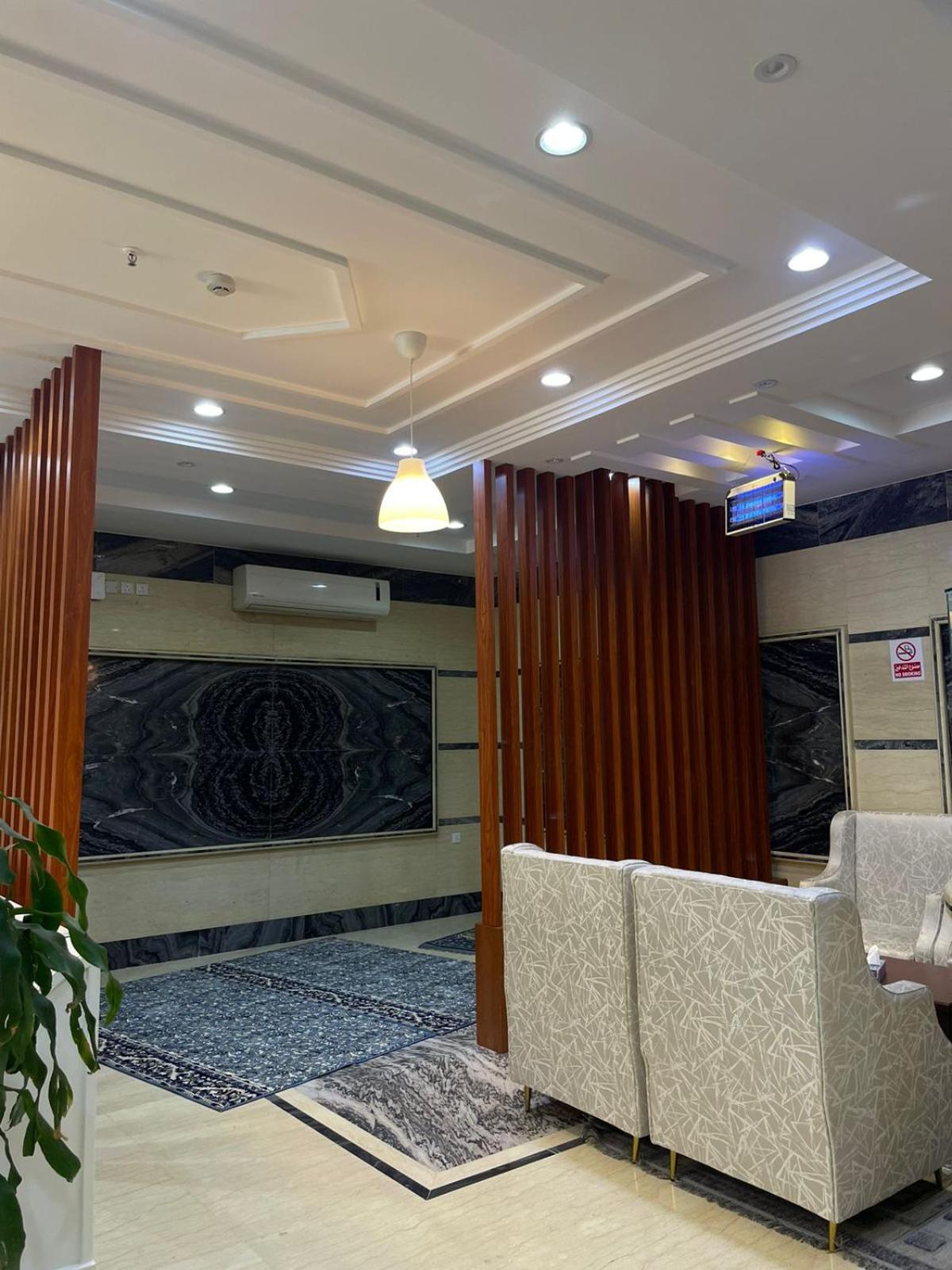 Al Manzil Almutmeez Aparthotel Τζέντα Εξωτερικό φωτογραφία
